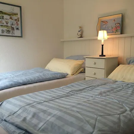 Helle-strandwohnung Apartamento